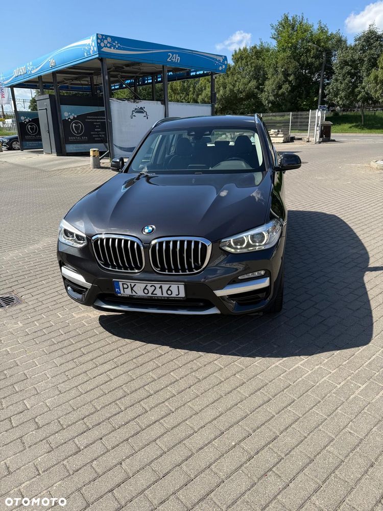 BMW X3 xDrive20i Advantage - 6