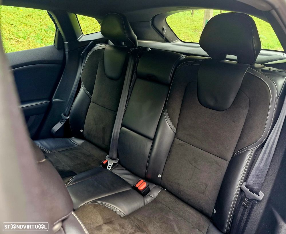 Volvo V40 1.6 D2 R-Design - 18