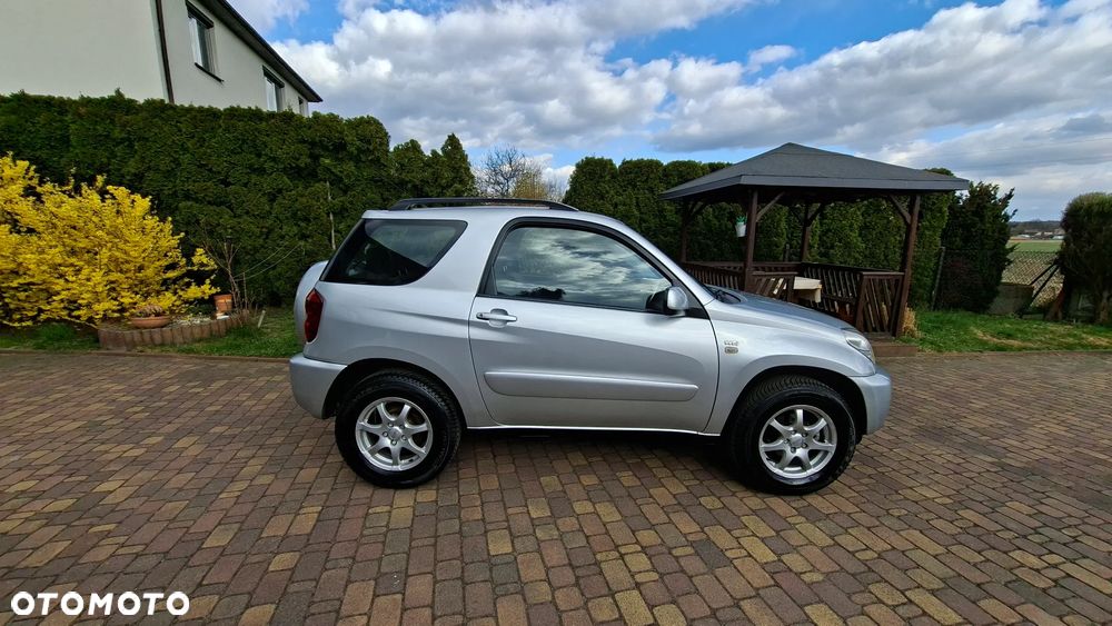 Toyota RAV4 1.8 VVT-i Terra 2WD - 6