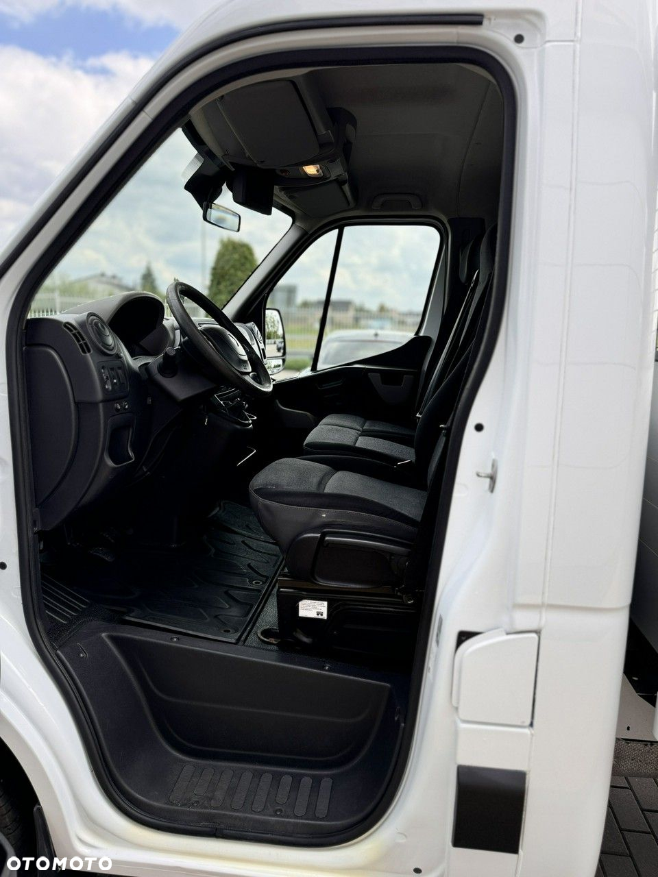 Renault Master - 25