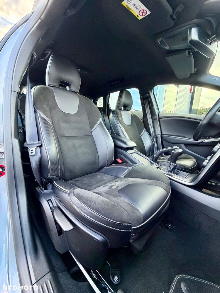 Volvo V40 T4 RDesign - 31