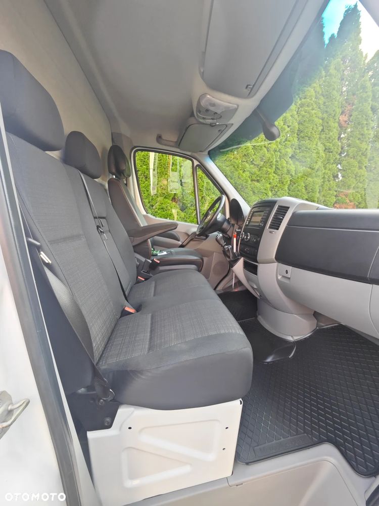 Mercedes-Benz Sprinter 319 - 18