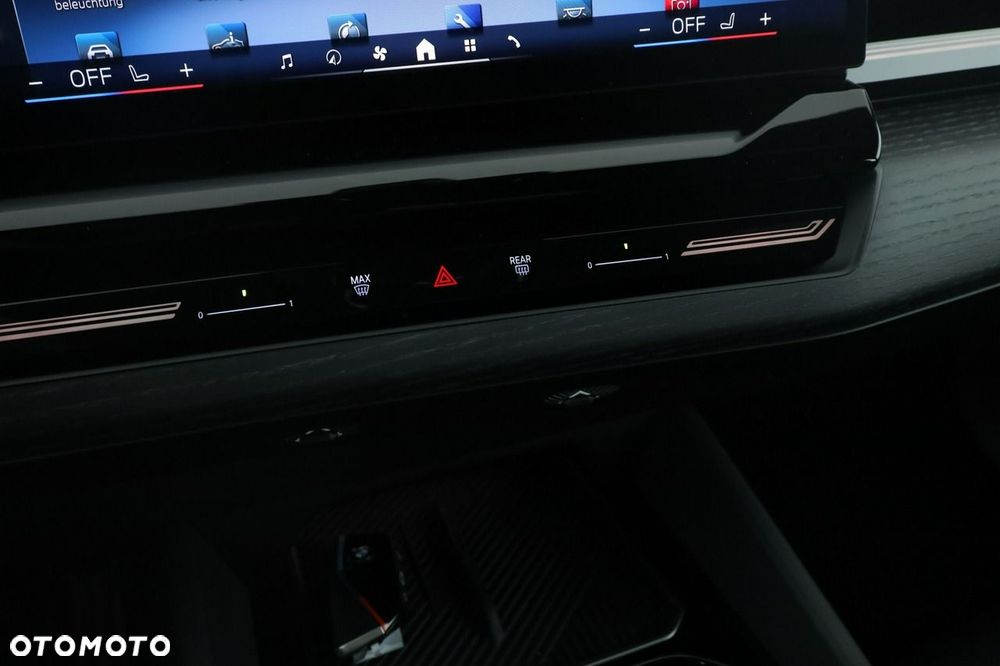BMW Seria 5 520d mHEV M Sport - 25