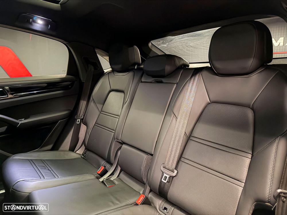 Porsche Cayenne Coupé - 11