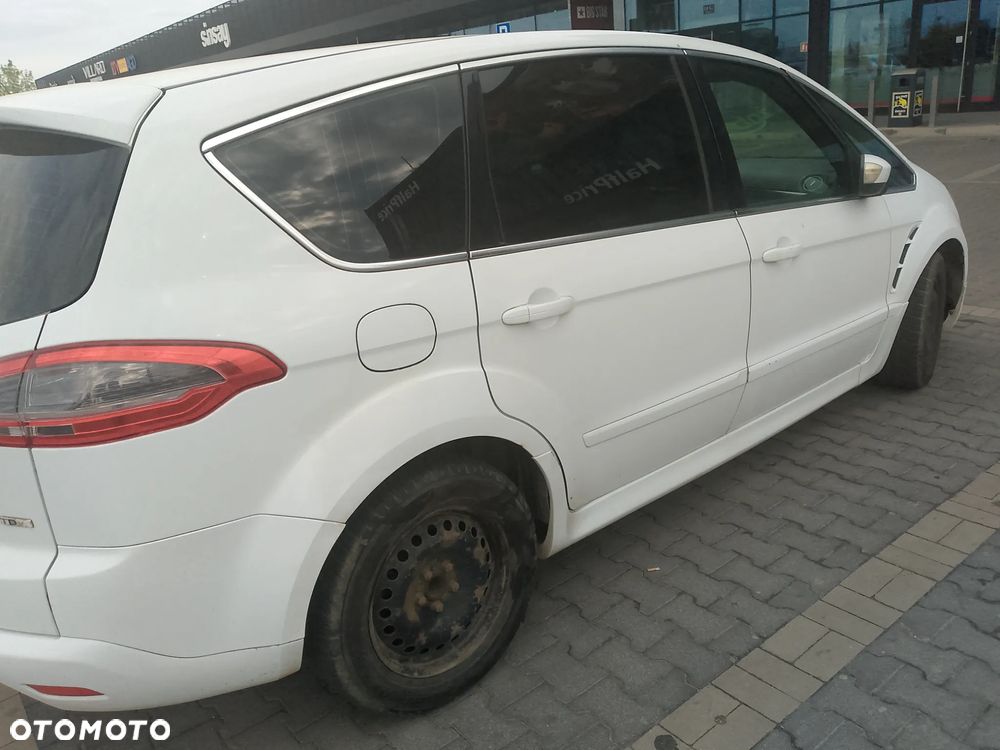 Ford S-Max 2.0 TDCi Titanium - 4