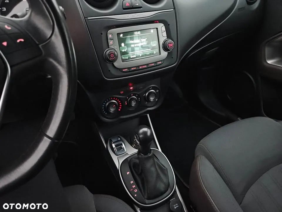 Alfa Romeo Mito TB 1.4 16V MultiAir TCT Racer - 15