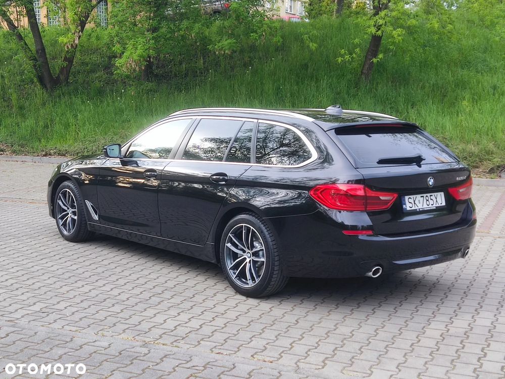 BMW Seria 5 520d - 9