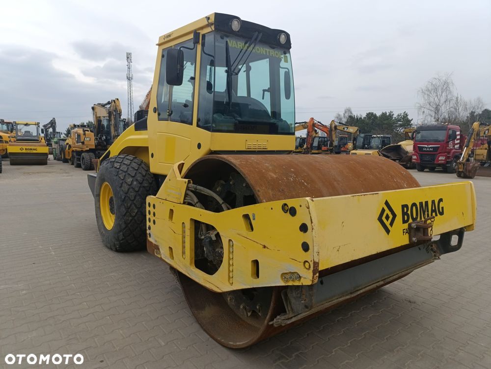 Bomag BW 213 DH-4 i BVC - 2