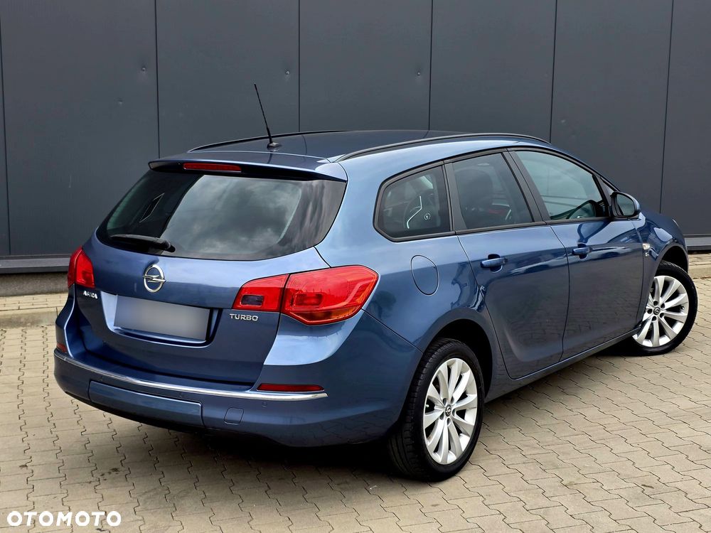 Opel Astra 1.4 Turbo - 10