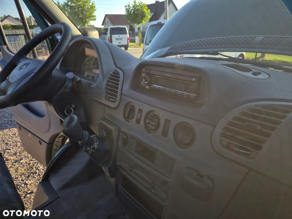 Mercedes-Benz Sprinter 311 - 13