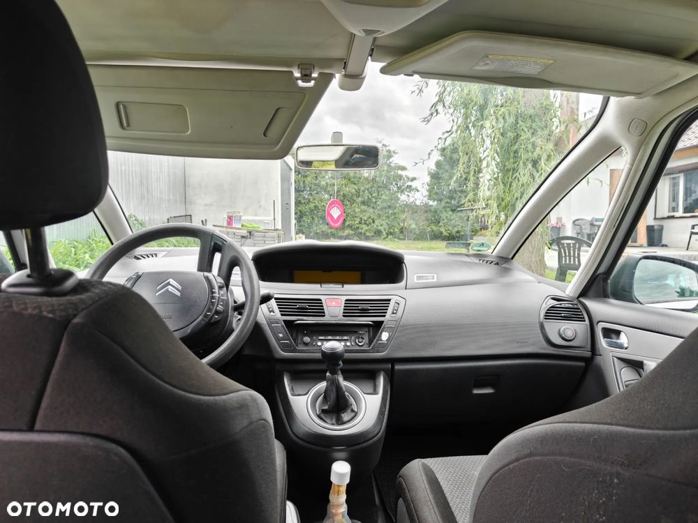 Citroën C4 Picasso 1.8 16V Confort - 6