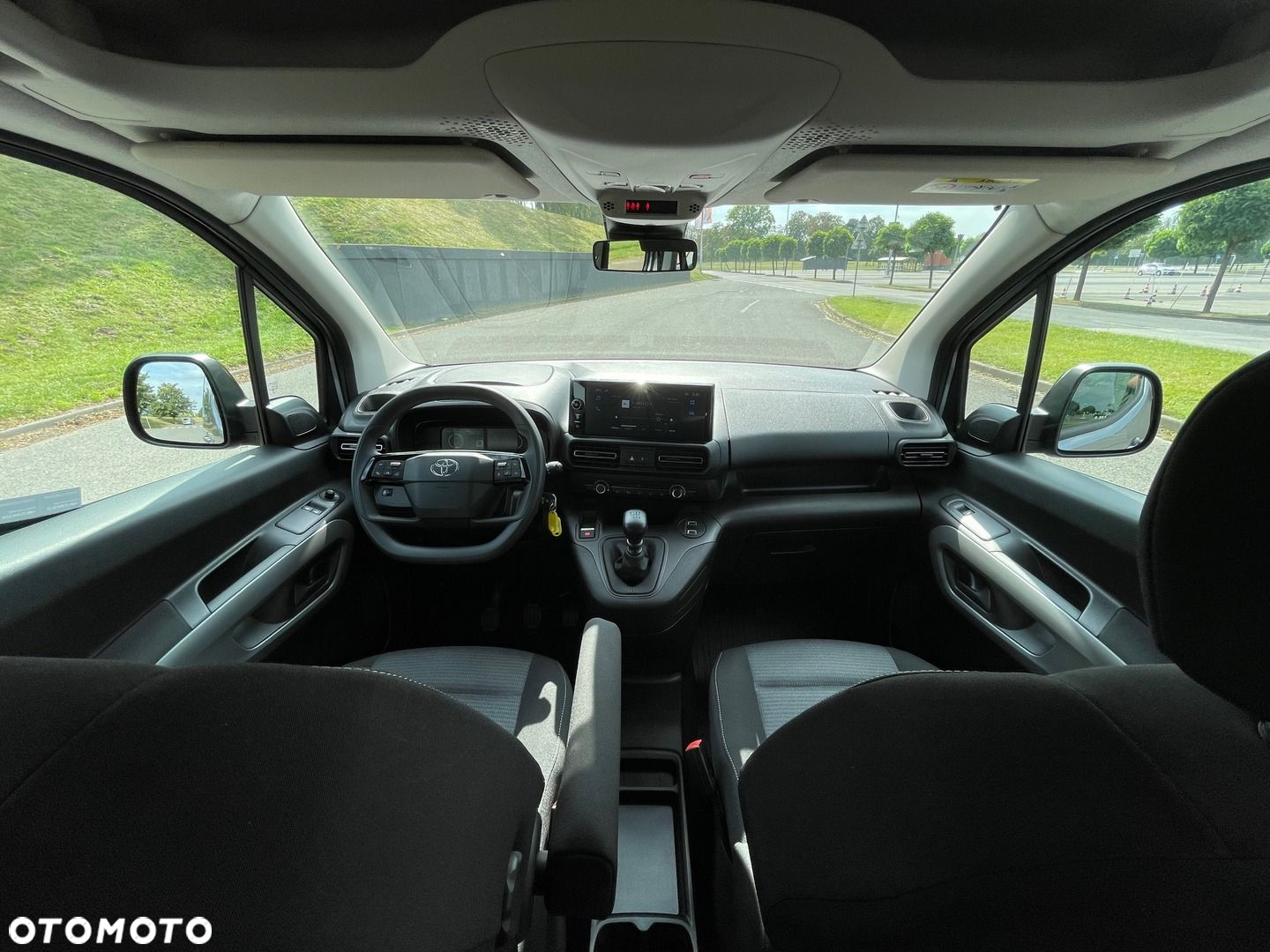 Toyota Proace City Verso 1.5 D-4D Business - 25