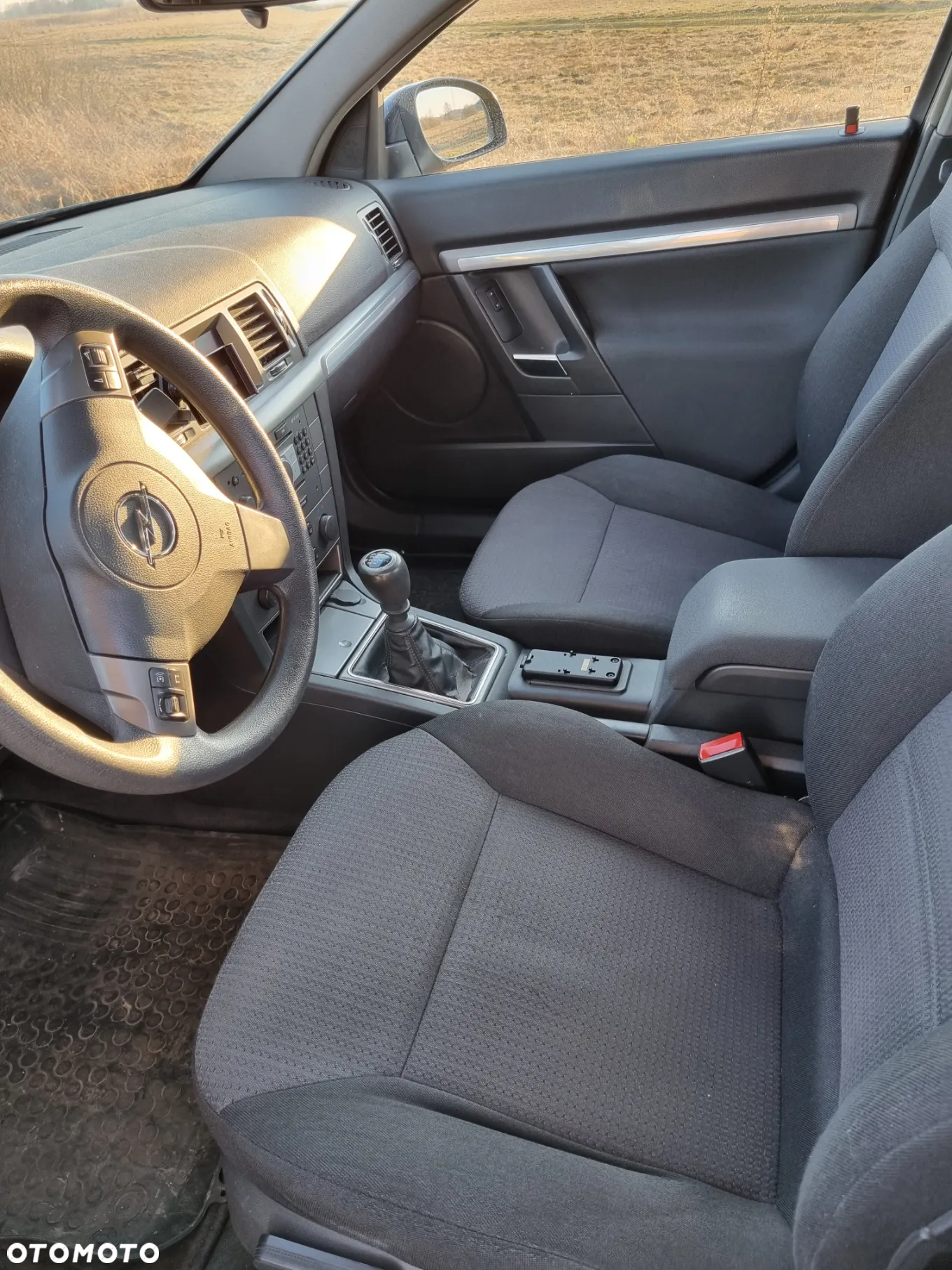 Opel Vectra 1.9 CDTI - 17