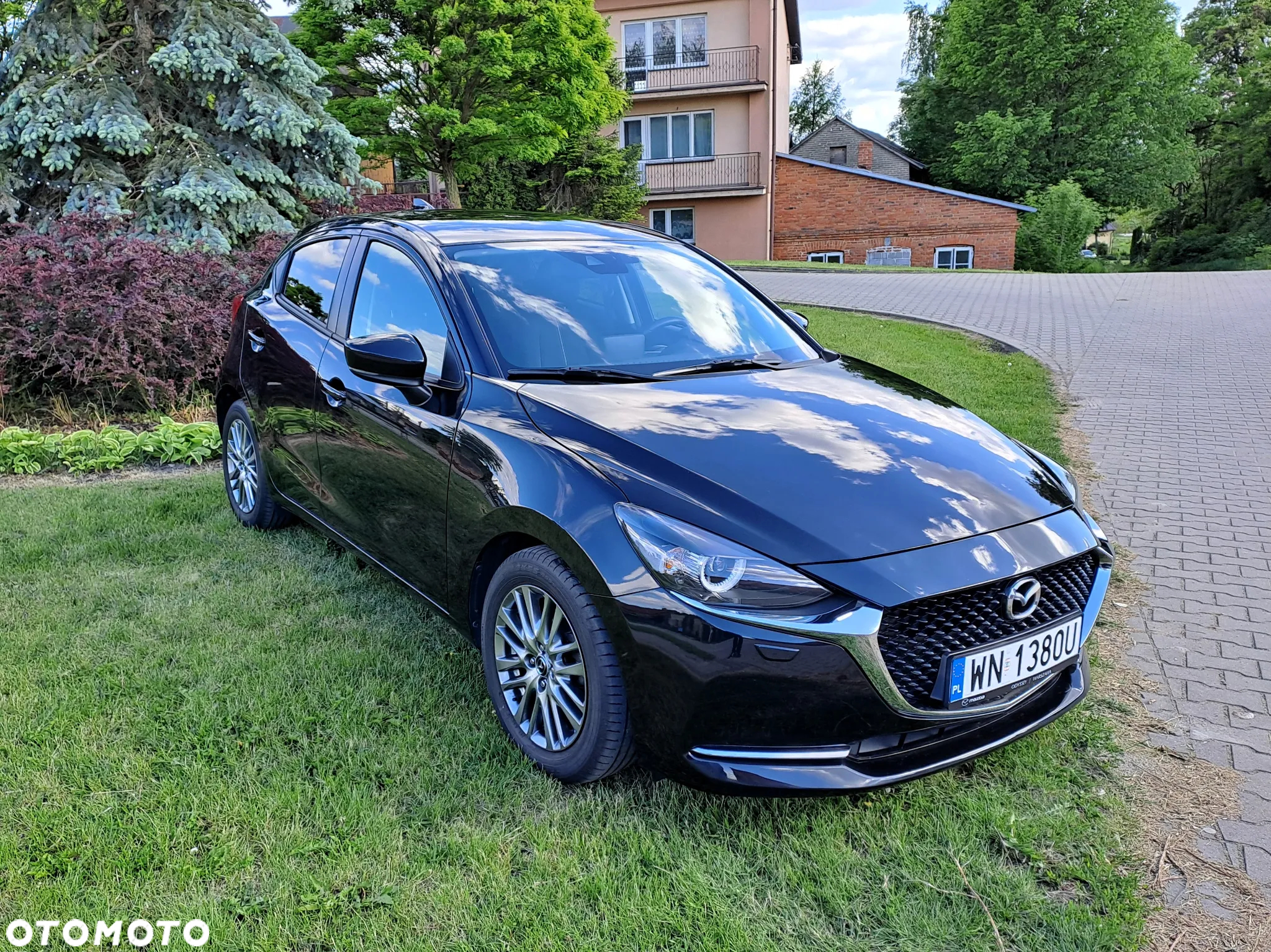 Mazda 2 e-SKYACTIV G 90 M HYBRID Exclusive-Line - 2