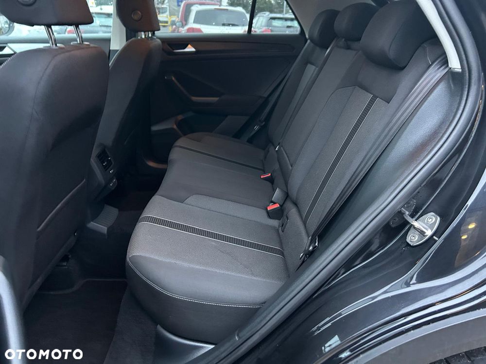 Volkswagen T-Roc 1.5 TSI Life Plus DSG - 19