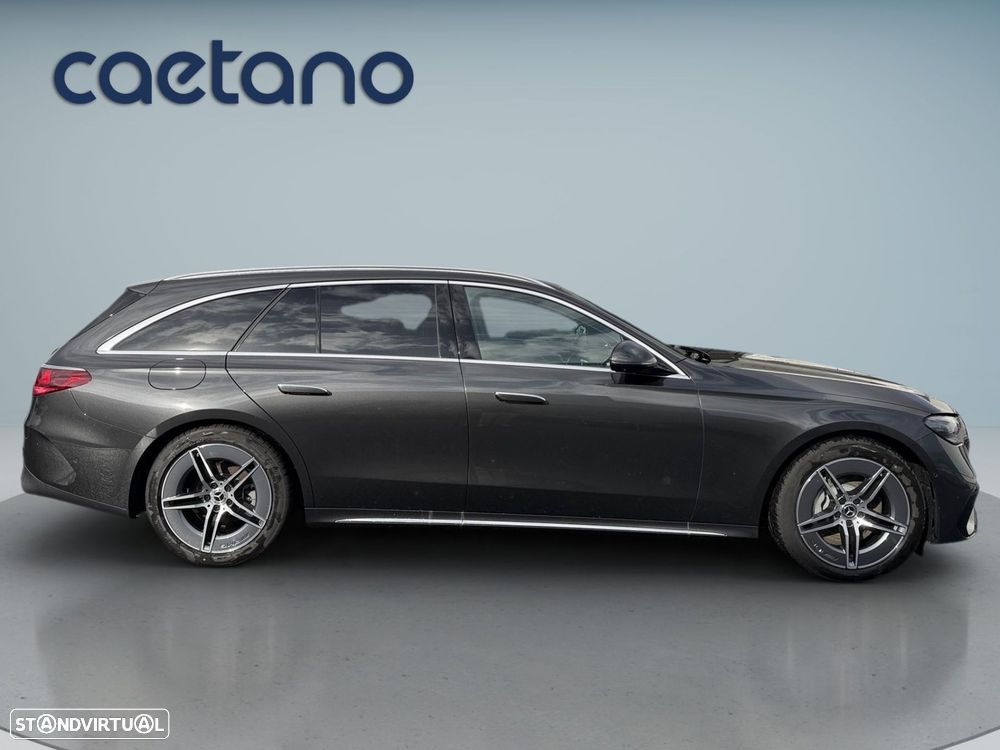 Mercedes-Benz E 220 2026 photo 3