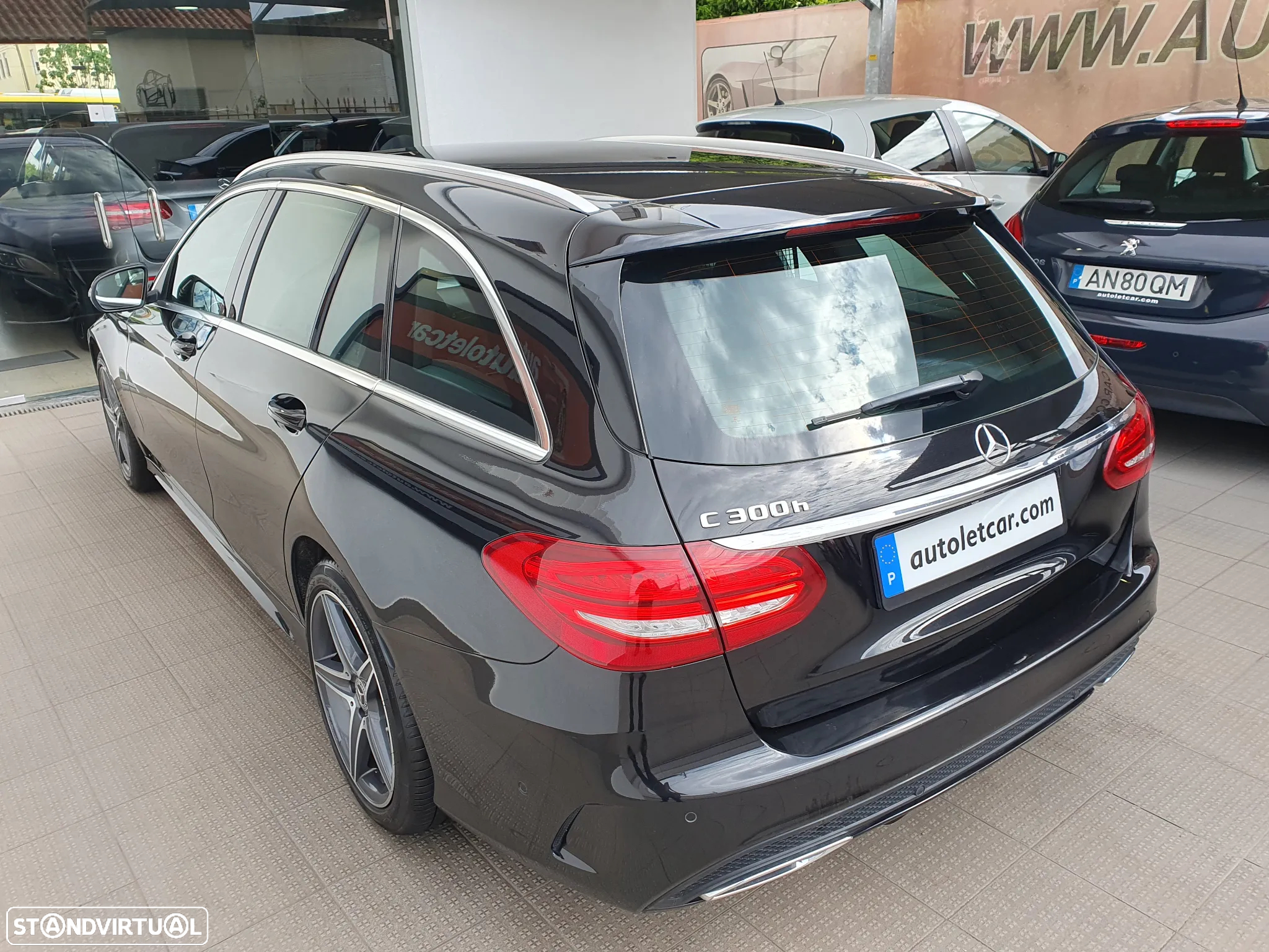 Mercedes-Benz C 300 BlueTEC Hybrid AMG Line - 11