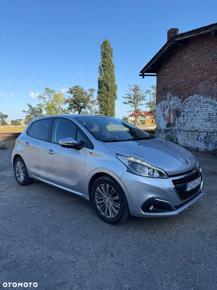 Peugeot 208 1.2 PureTech Style - 5
