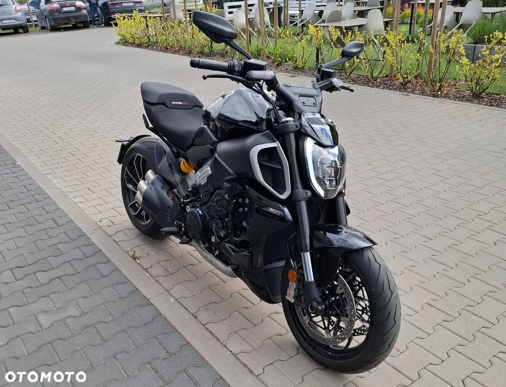 Ducati Diavel - 11