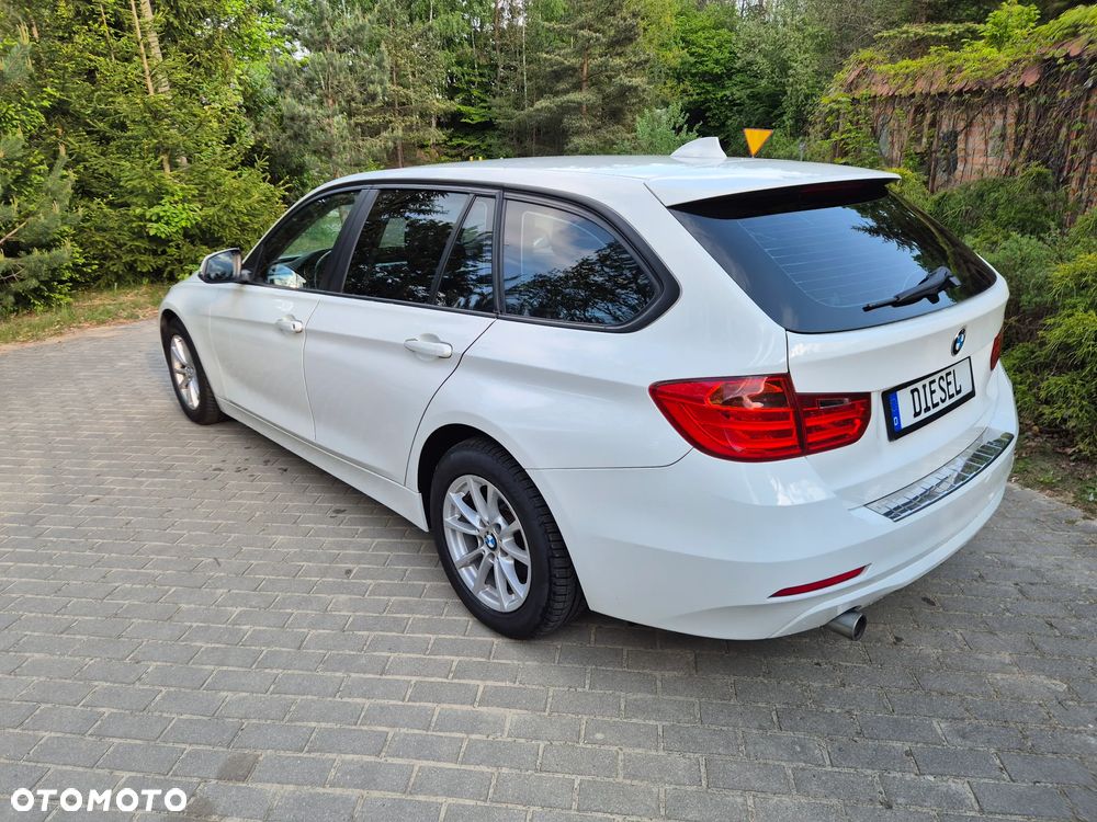 BMW Seria 3 318d Modern Line - 11