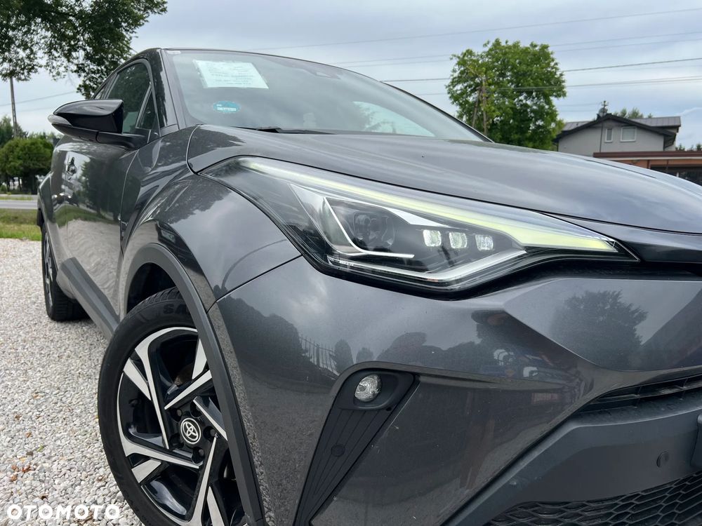 Toyota C-HR ver-1-8-hybrid-executive - 11