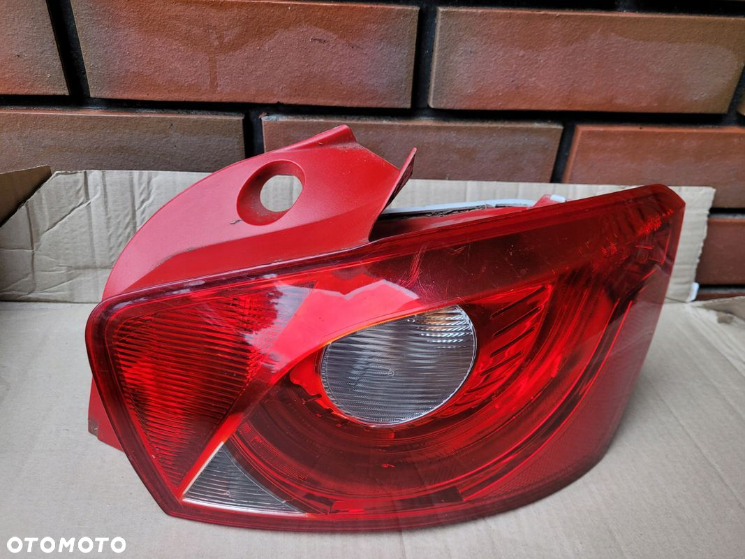 LAMPA TYŁ TYLNA PRAWA SEAT IBIZA IV HB - 5