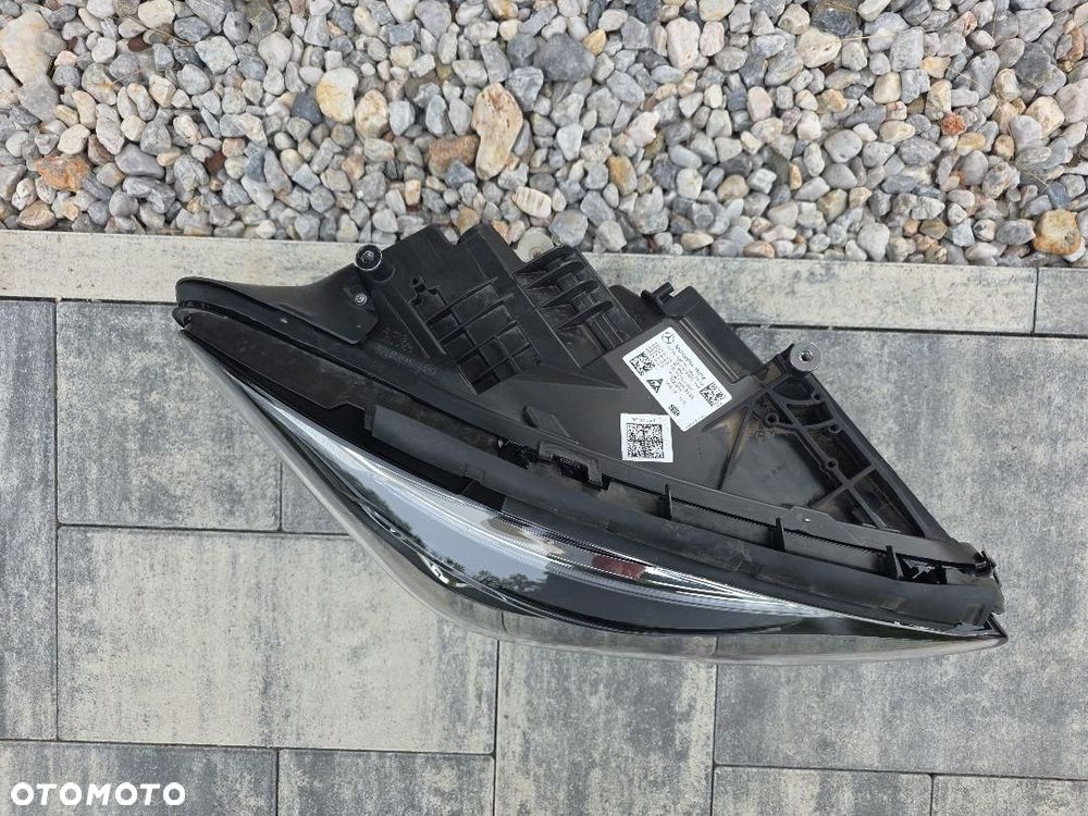 MERCEDES B KLASA 247 Lampa prawa przód Full Led Multibeam A2479068405 - 7