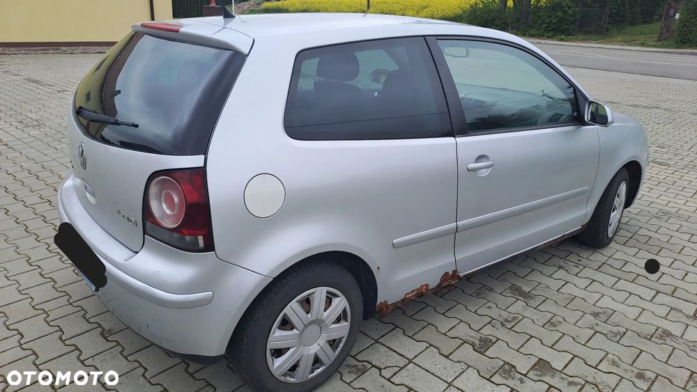 Volkswagen Polo 1.9 TDI - 8