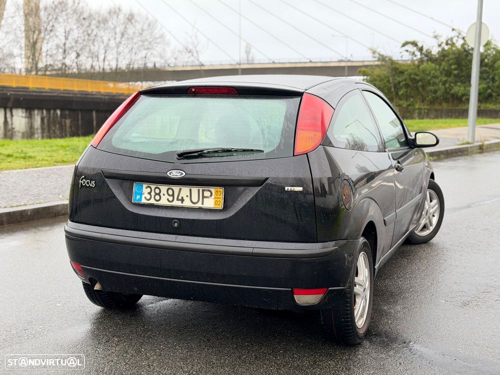 Ford Focus 1.8 TDCI 115cv Sport - 8