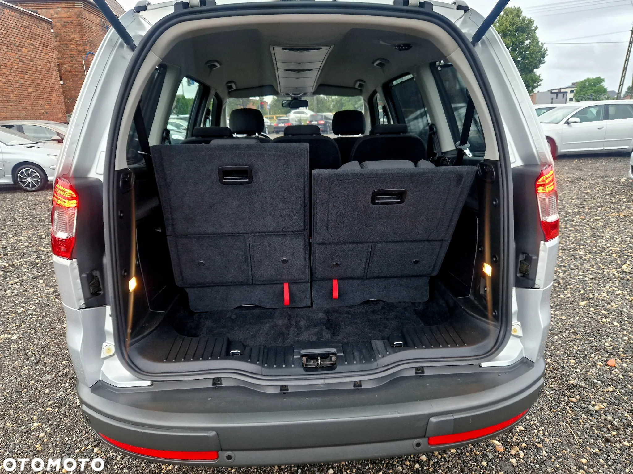 Ford Galaxy 2.0 TDCi Ghia - 10