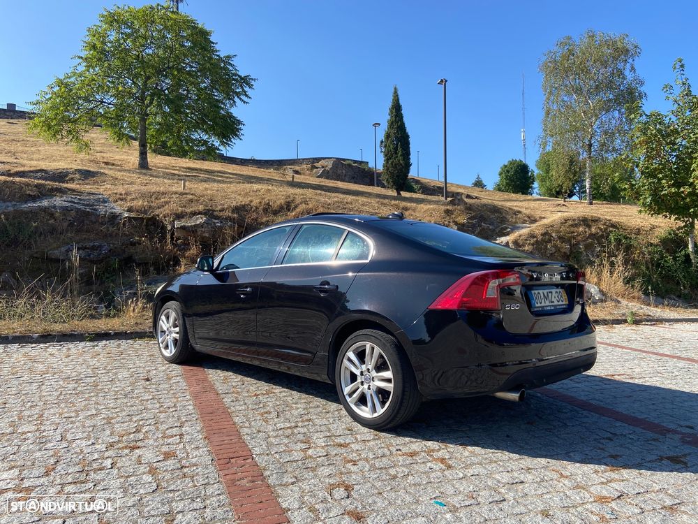 Volvo S60 2.0 D3 Momentum Start/Stop - 7