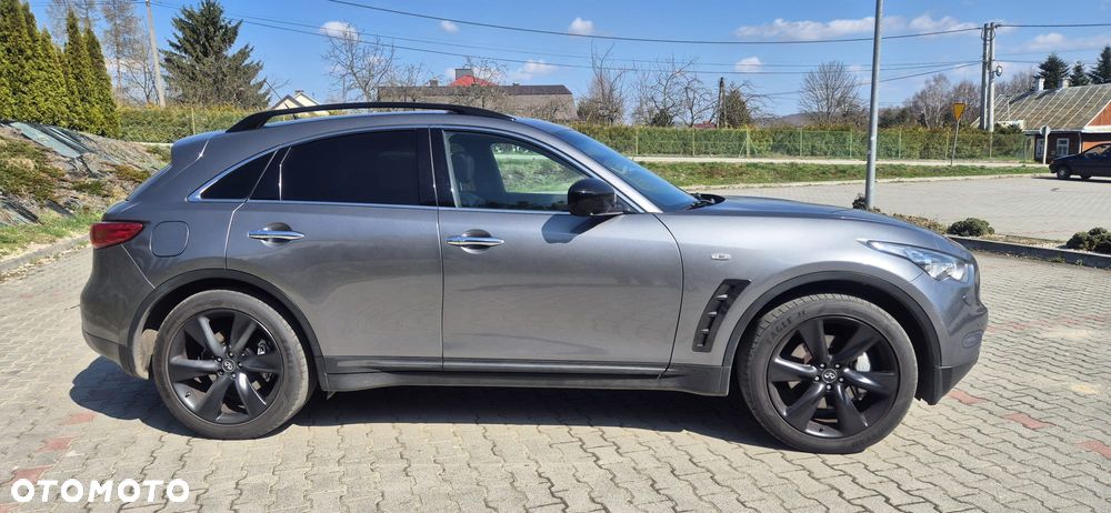 Infiniti Q70 3.0d S Premium - 5