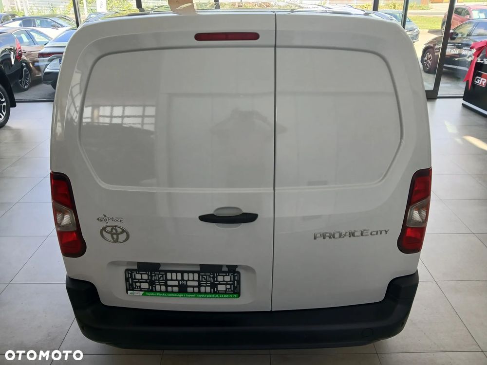 Toyota PROACE CITY LONG VAN z zabudową izotermiczną - 15
