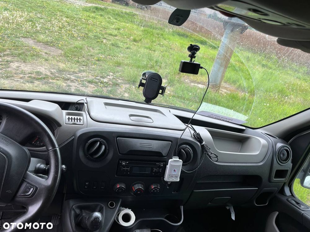 Renault Master - 13
