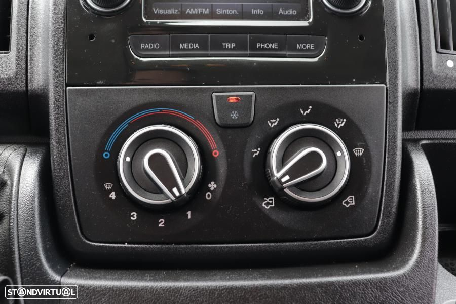 Citroën Jumper 2.0 BlueHDi 30 L2H2 - 11