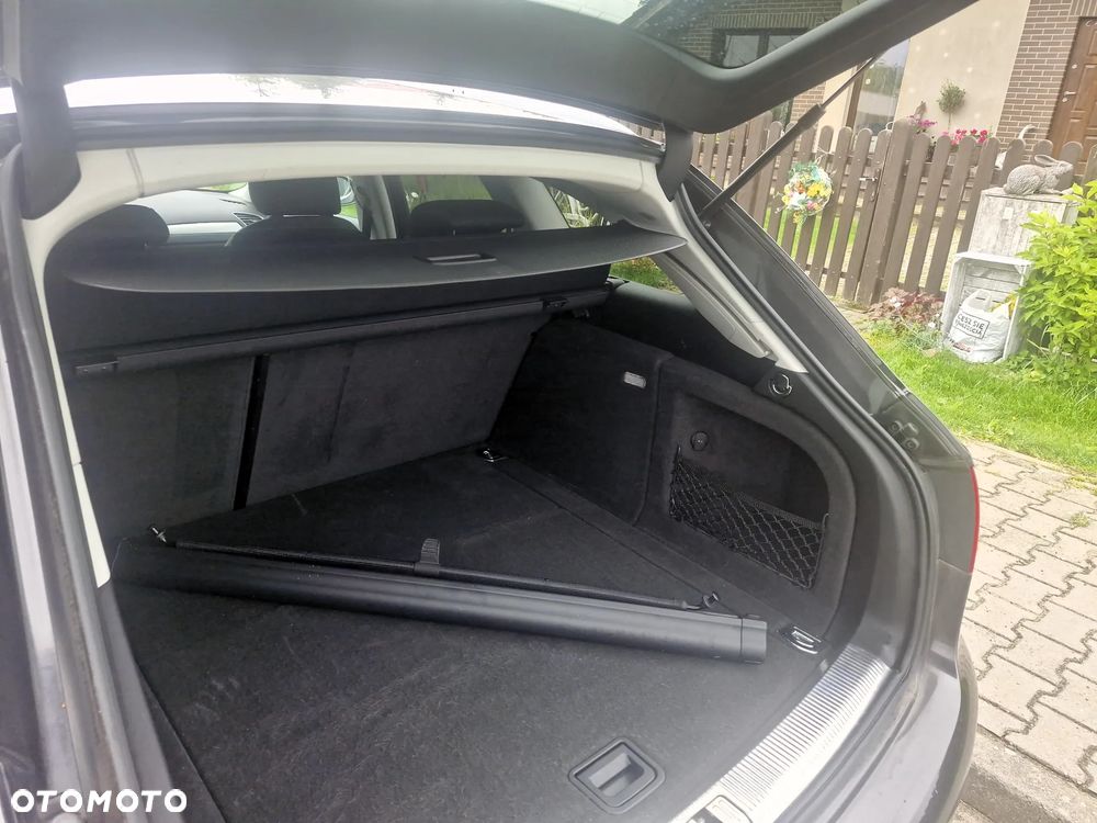 Audi A4 Avant - 6
