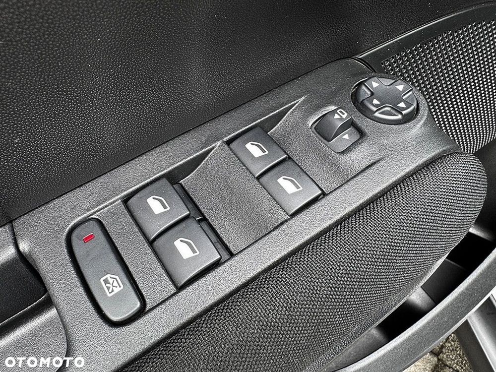 Citroën C3 Aircross 1.2 PureTech Shine S&S - 25