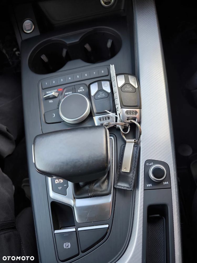 Audi A4 Avant 2.0 TDI S tronic - 19