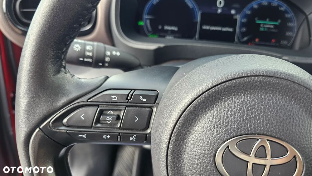 Toyota Yaris Cross Hybrid 1.5 Executive AWD - 23