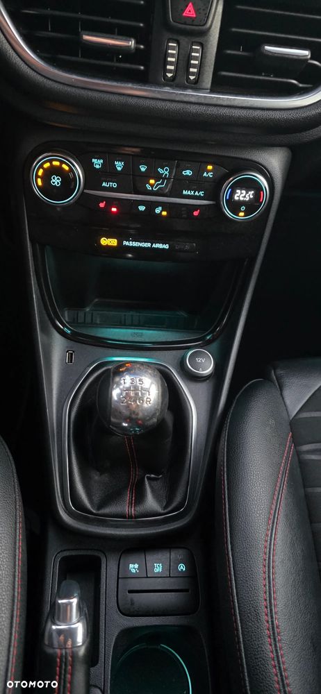 Ford Puma 1.0 EcoBoost Hybrid ST-LINE X DESIGN - 29