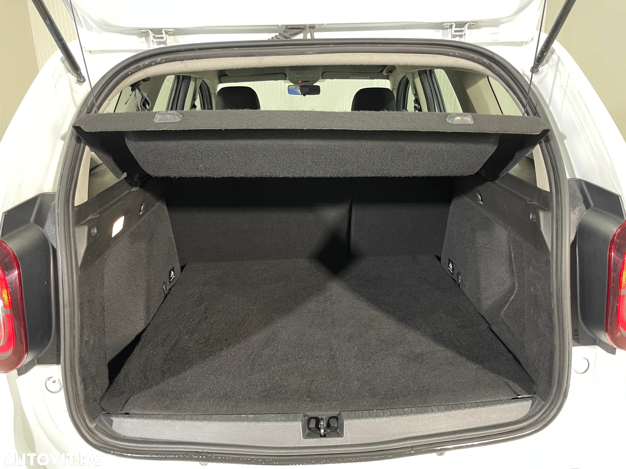 Dacia Duster 1.5 Blue dCi 4WD Comfort - 11