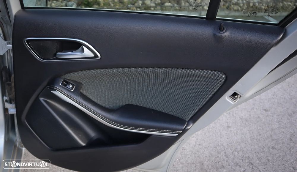 Mercedes-Benz A 180 CDI BlueEFFICIENCY - 18