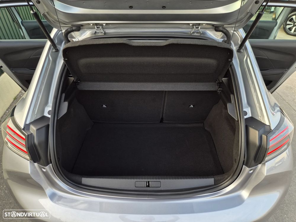 Peugeot 208 1.2 PureTech Active Pack - 37