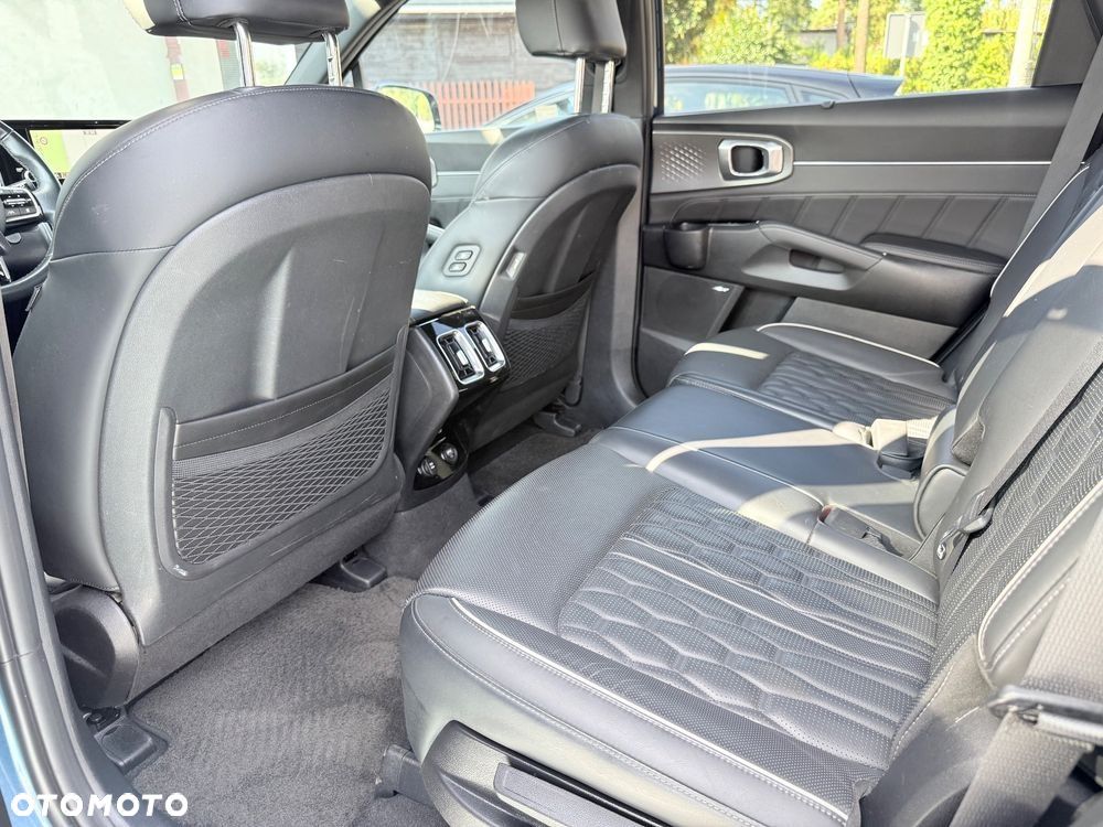 Kia Sorento 1.6 T-GDI HEV Prestige Line - 24