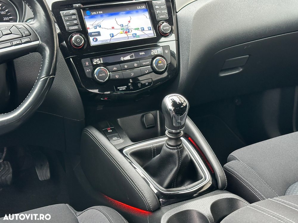 Nissan Qashqai - 10