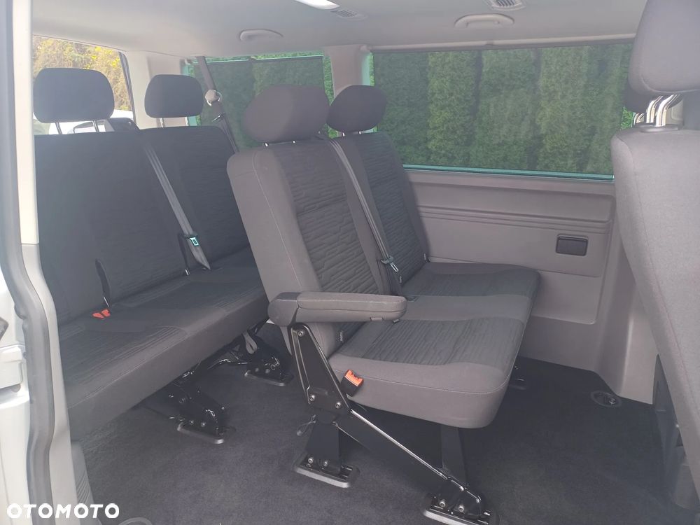 Volkswagen Caravelle 2.0 TDI L1 Comfortline DSG - 17