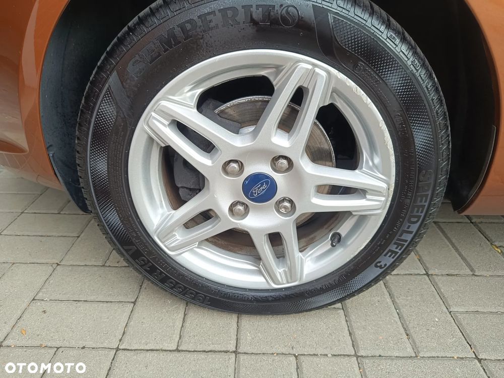 Ford Fiesta 1.25 Titanium EU5 - 21