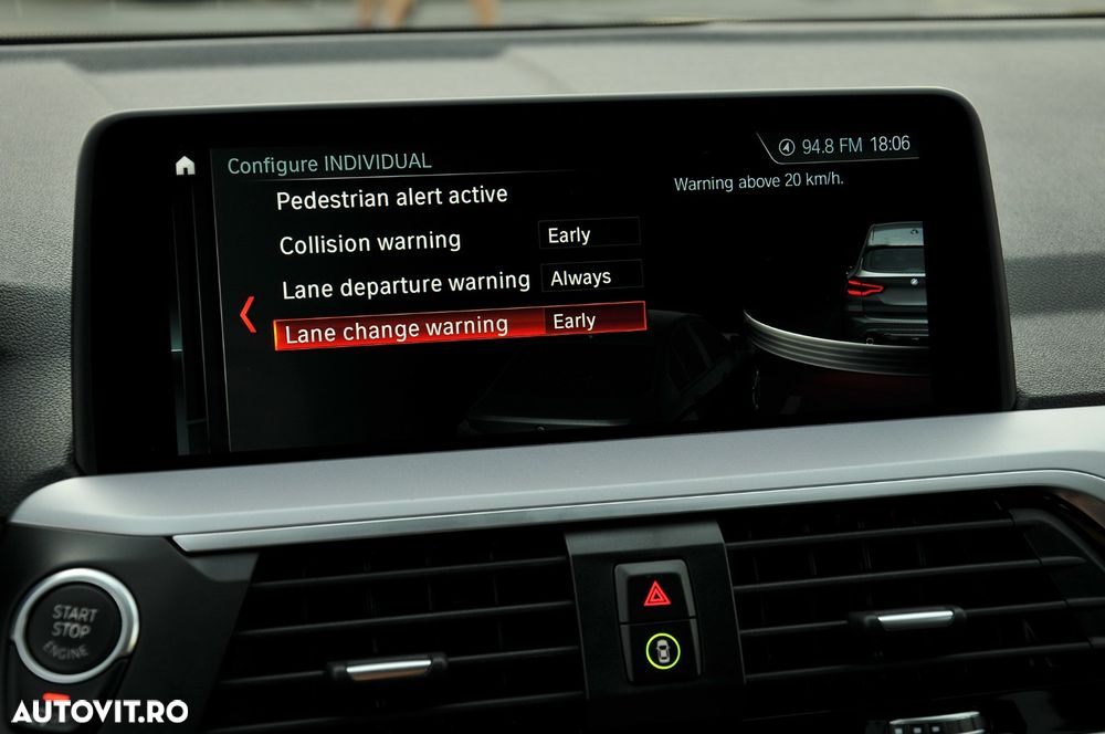 BMW X3 xDrive20i AT Advantage - 23