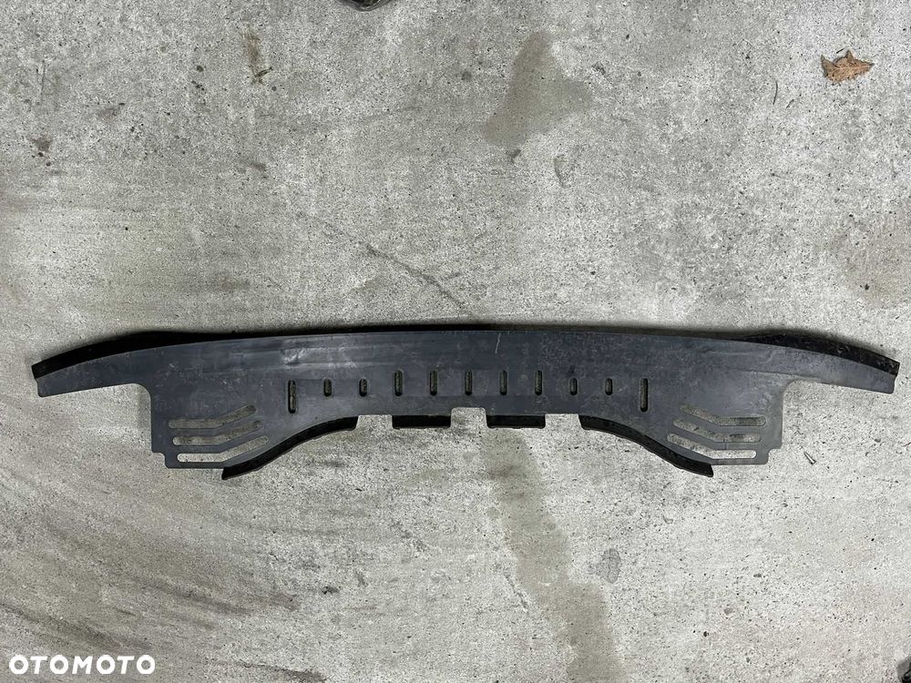 Ślizg zderzaka tył Środkowy FORD S-MAX MK1 - 1
