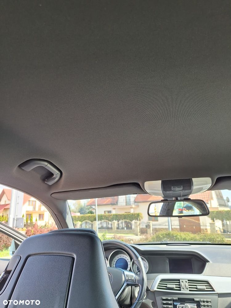 Mercedes-Benz Klasa C 250 CDI DPF BlueEFFICIENCY 7G-TRONIC Edition 1 - 6